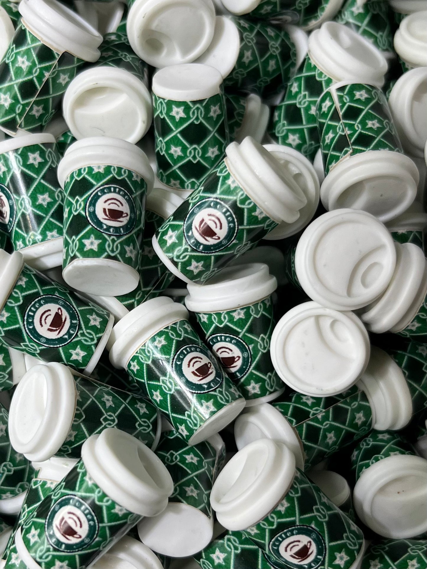 (3) Coffee togo cups