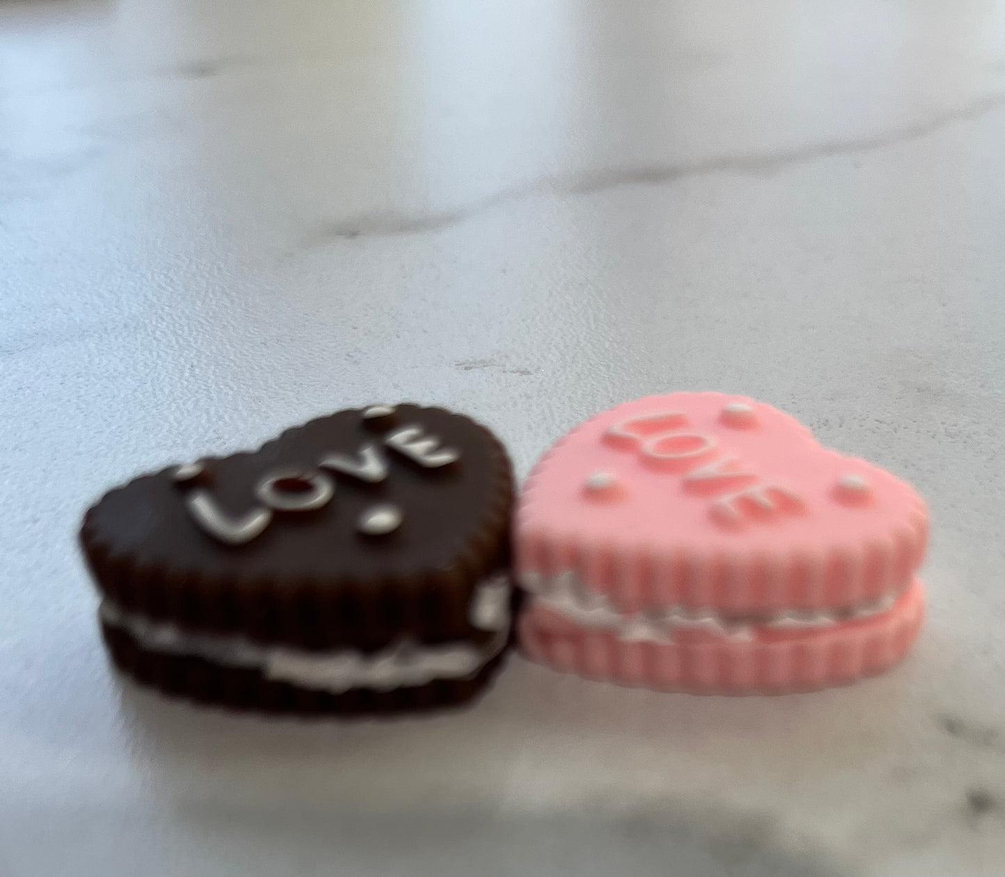 (2) Love Cookies