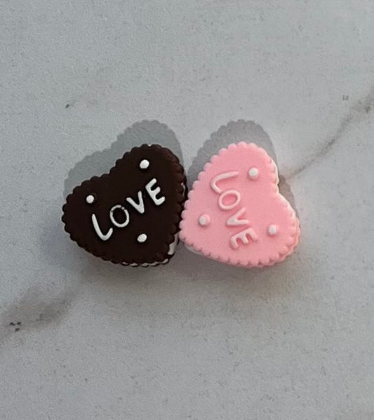 (2) Love Cookies