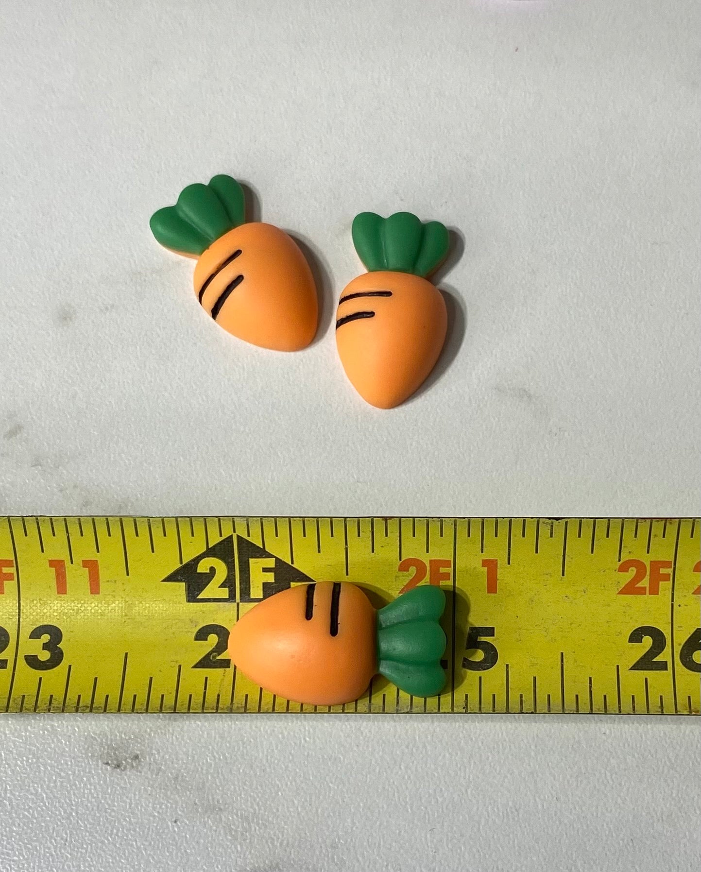 (3) carrots
